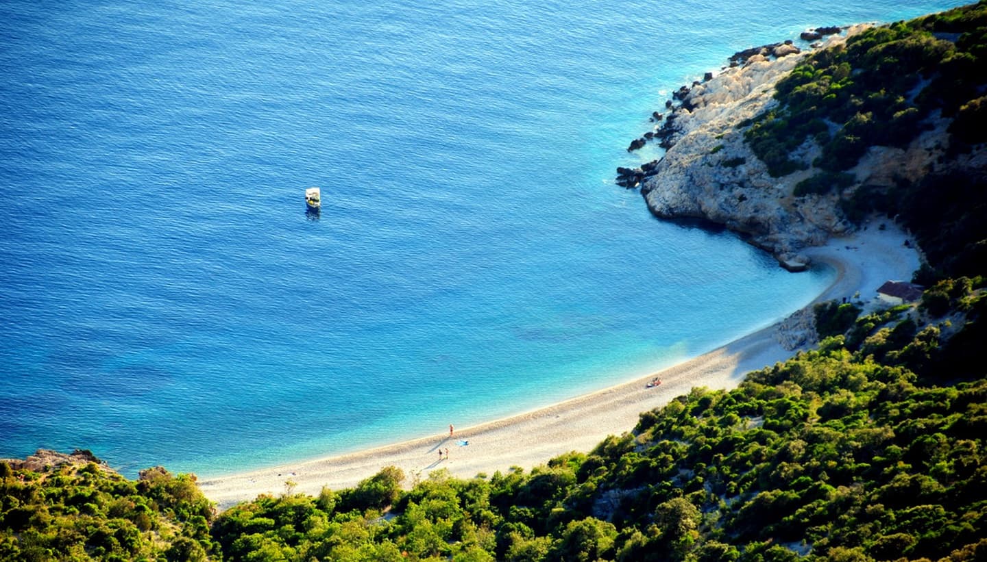 Monsun boat tours from Rabac to Cres